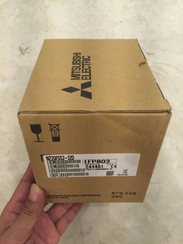 NZ2GFSS2-32D 1PC  Mitsubishi PLC NZ2GFSS2-32D