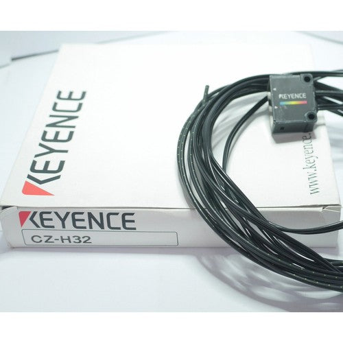 one  keyence CZ-H32 Color mark laser sensor one Year Warranty
