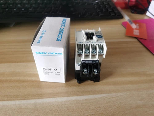 1PC Contactor AC220V    S-N10 SN10