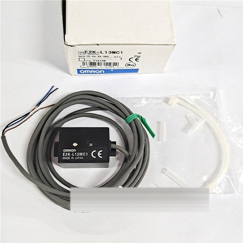 OMRON  E2K-L13MC1 E2K-L13MC1 Photoelectric Switch Sensor FAST SHIP