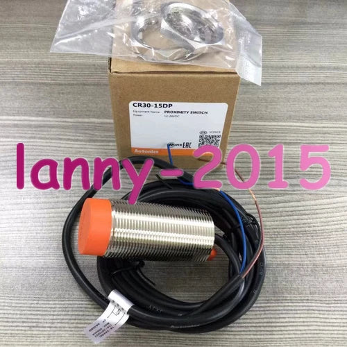1PC CR30-15DP   sensor