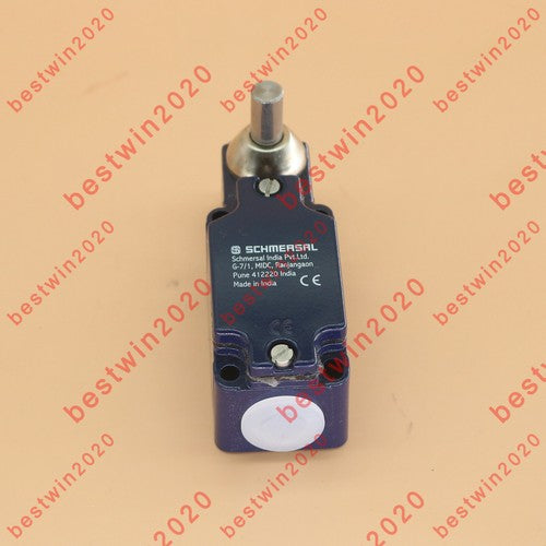 SCHMERSA 1pc  for Travel limit switch M3V4D 330-11Y-M20 250V spot stocks