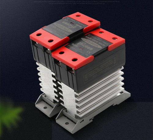 Solid state relay with radiator integrated SSR 10~120A DC-AC 3-32VDC/24-480VAC