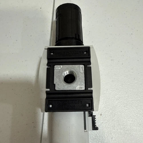 1PC  R412006201