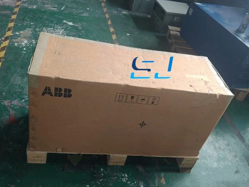 1 PC   ABB ACH550-UH-125A-4 Inverter ACH550-UH-125A-4