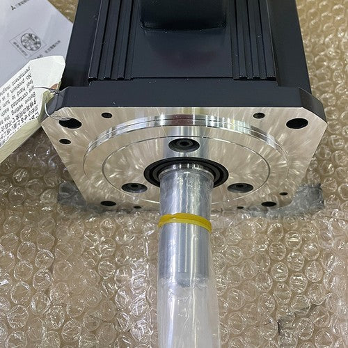 ONE AC SERVO MOTOR HC-SFS1024B  Mitsubishi free shipping