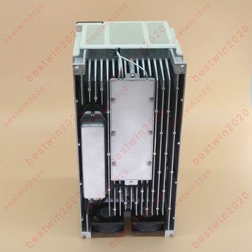 1pcs  Mitsubishi MR-J2S-700B4 AC servo drive in box  SHIP