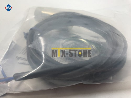 1PC   OMRON Proximity Switch Sensor E2EM-X30MX1