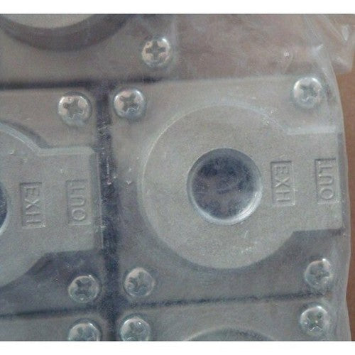 ONE SMC AQ3000-03 Exhaust Valve  AQ3000-03 Free shipping