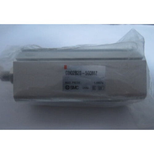 1PC   SMC CDQ2B20-50DMZ Pneumatic cylinder Free shipping
