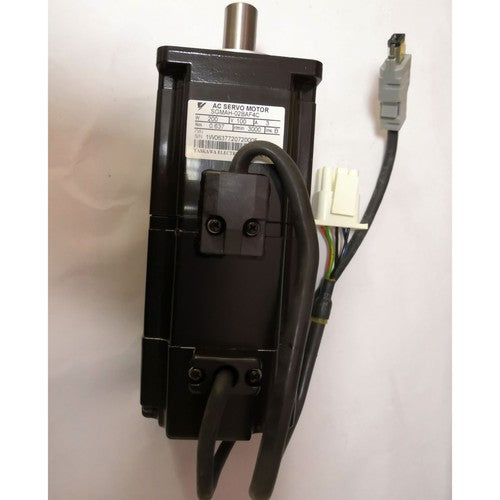1PCs   yaskawa Servo Motor SGMAH-02BAF4C Fast Delivery