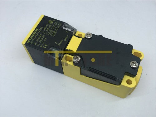 1PC  Turck BI15-CP40-FZ3X2 Sensor BI15CP40FZ3X2
