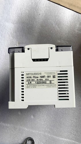 Mitsubishi in box FX2N-16MT-001 Programmable Controller