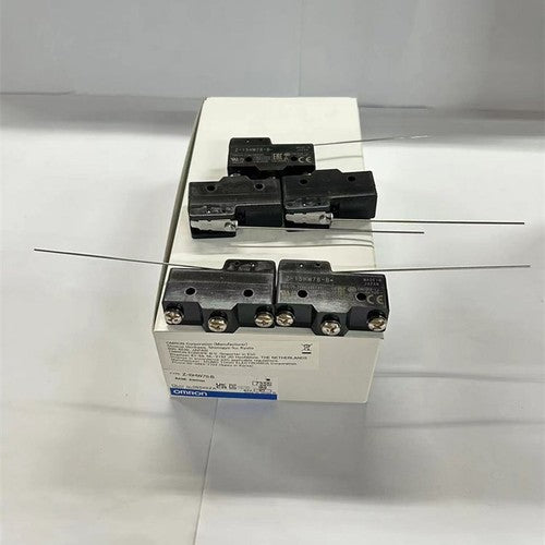 10PC/BOX OMRON  PLC Z-15HW78-B Z-15HW78-B Basic Switch FAST SHIP