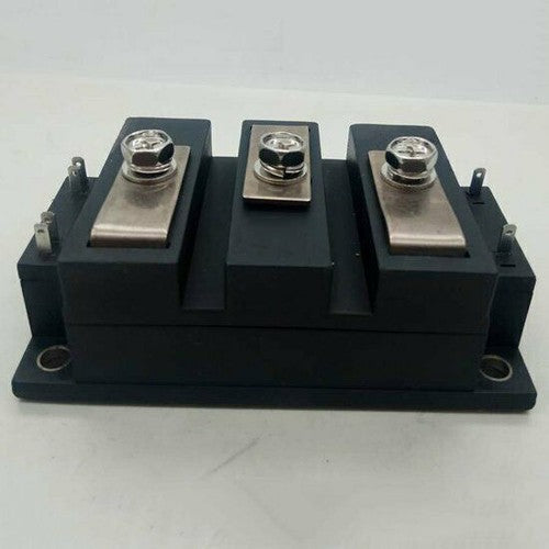 One  power supply module For FUJI 2DI300A-050D Free Shipping