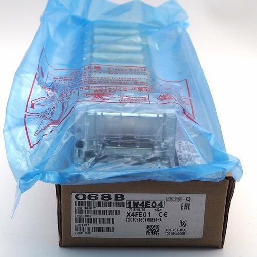 1PC  Mitsubishi Q68B Extension base unit Power free shipping