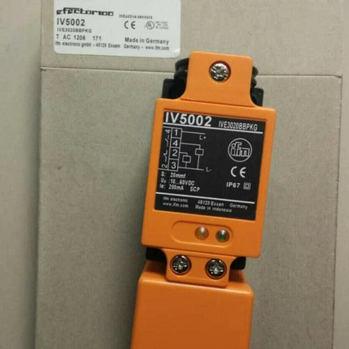 One IFM IV5002 Proximity Switch Free Shipping