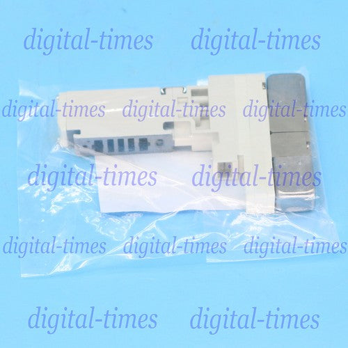 one  smc Solenoid Valve VQC1A01N-51 Free shipping