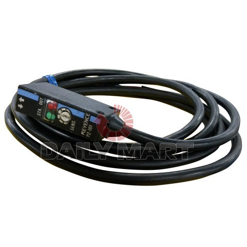 KEYENCE PZ-101 PZ101 BUILT-IN AMPLIFIER PHOTOELECTRIC SENSORS SWITCH PLC