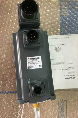 ONE  Mitsubishi SERVO MOTOR HA-FF33CB-UE 1 year warranty
