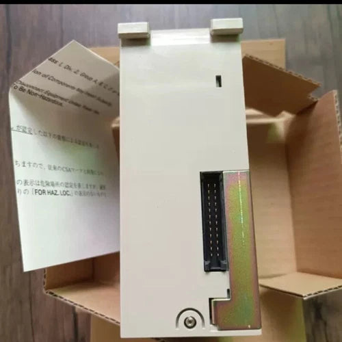 C200HW-PD024  Omron C200HW-PD024 PLC Module