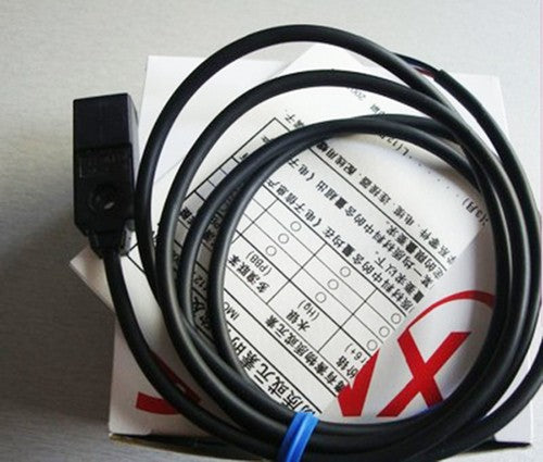 Sunx GL-N12FB Inductive Proximity Sensor #