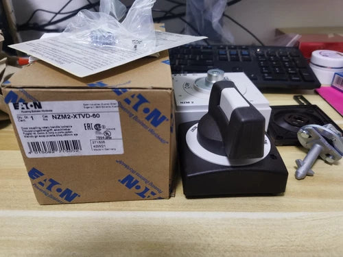 1PCS  Rotary Handle  NZM2-XTVD-60 NZM2XTVD60