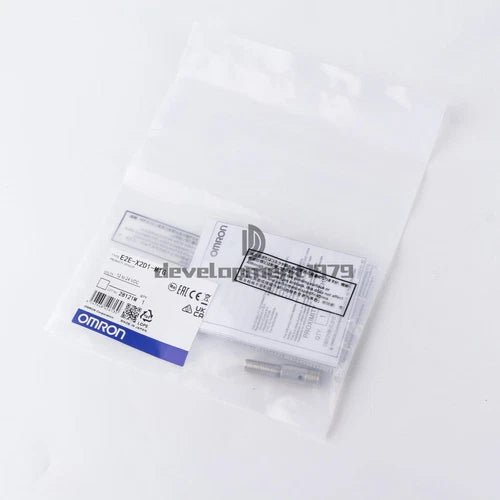 1PC ONE  E2E-X2D1-M1G E2EX2D1M1G  Proximity Switch