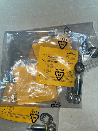 1pc  Proximity Sensor For Turck BI8U-M18-AP6X-H1141 1644731 AP6X H1141