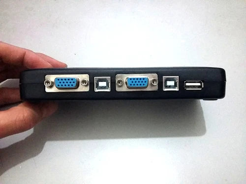 Switch Switchbox for Control 4 Computers PC 4-Port USB 2.0 MONITOR VIDEO VGA KVM