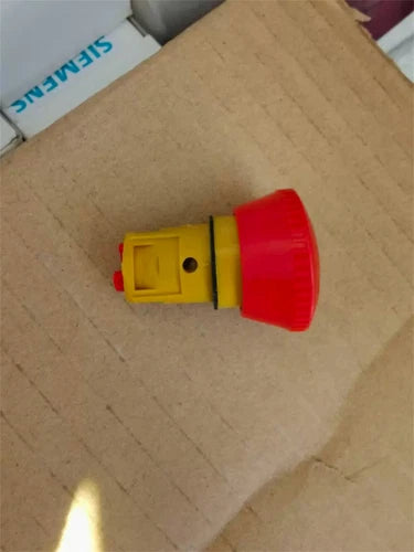 1Set  3SB2908-0AA + 3SB2000-1AC01 1NO + 1NC  Emergency Stop