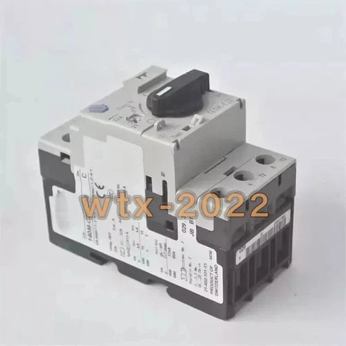 1Pcs Circuit Breaker    140M-C2E-C32 (25-32A)