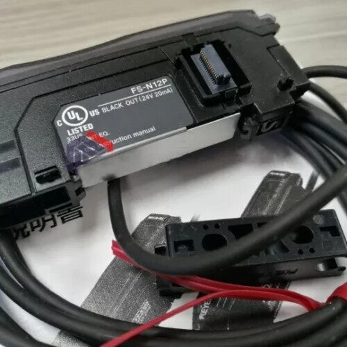 1PC KEYENCE FS-N12P Fiber Amplifier Sensor FSN12P