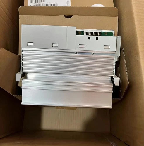 E82EV222K2C900  LENZE E82EV222_2C900 8200 Vector 2.2kW