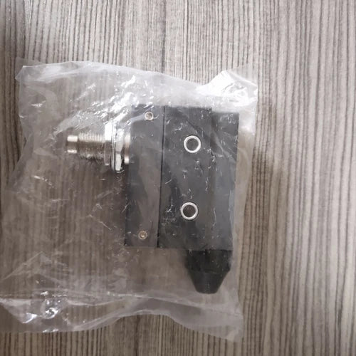 1pcs  YBLXW-6/11BZ Limit microswitch  Travel switch