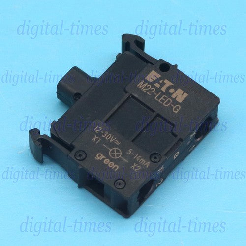 1PC  Eaton moeller M22-LED-G Lamp holder module Free ship#LJ