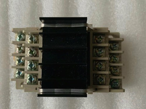OMRON G3S4-D DC24 Terminal SSR w/Relay Socket FREE SHIPPING