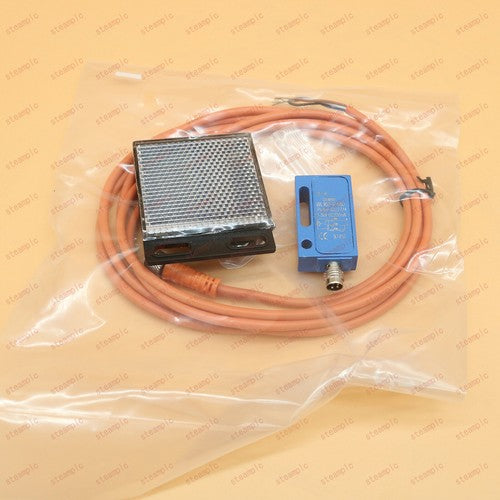 1ps  sick Photoelectric Sensor WL160-F440 in box  SHIP