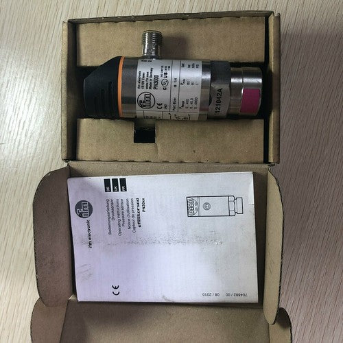 For IFM PN3000  Electronic Pressure Sensor Free Shipping