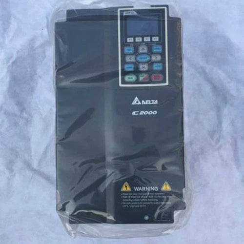 1PCS  DELTA VFD450C43S-00 Frequency converter / Free delivery