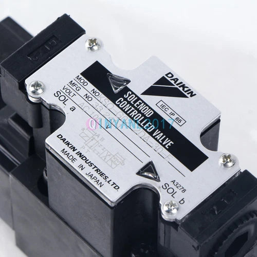 1PCS    KSO-G02-2DA-30-E Solenoid Valve