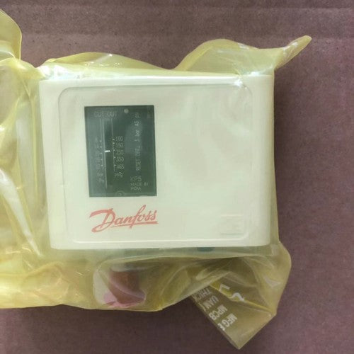 One For Danfoss  KP5 060-117391 pressure controller Free Shipping