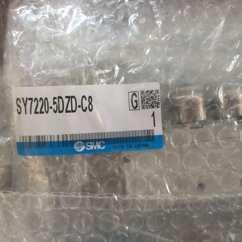 ONE   SMC Solenoid Valve SY7220-5DZD-C8 Free shipping