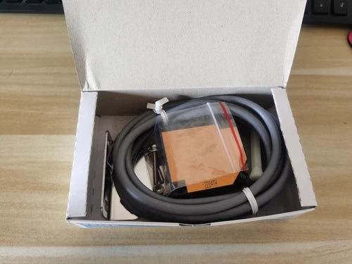 1PCS For   Photoelectric Sensor  A3R-2MX