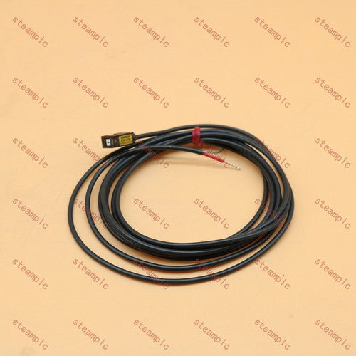 1PS OMRON  Photoelectric Switch E3C-S10 E3CS10 spot stock