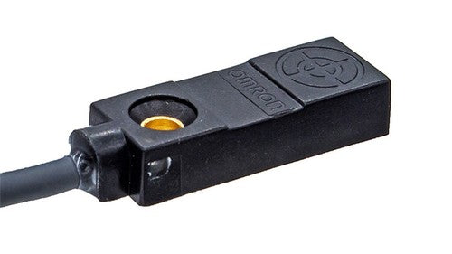 1pcs Omron Sensor Proximity Switch TL-W5MC1