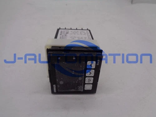 1PCS TEMPERATURE CONTROLLER E5CS-R1KJX E5CSR1KJX / TEMPERATURE CONTROL