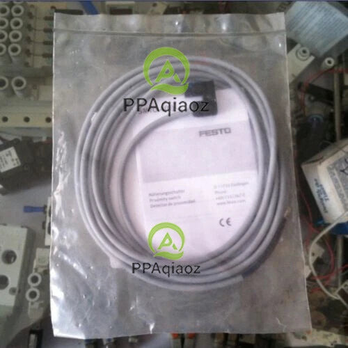 1PC  FESTO SMTO-4U-PS-K-LED-24 152836 Proximity Switch Free Shipping