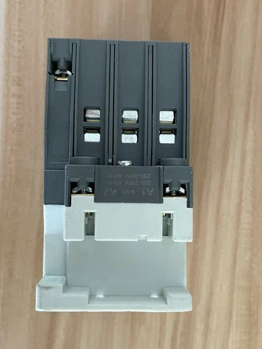 A40-30-10 A403010 1PCS  ABB contactor 220VAC free shipping #LRR #P