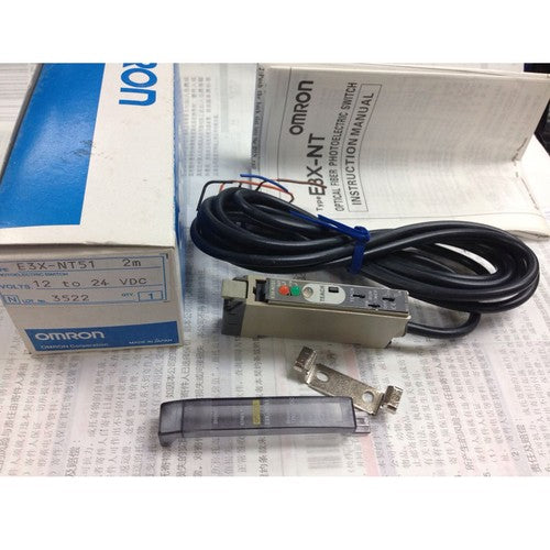 1PC  OMRON E3X-NT51 E3XNT51 PHOTOELECTRIC SENSOR FREE SHIP